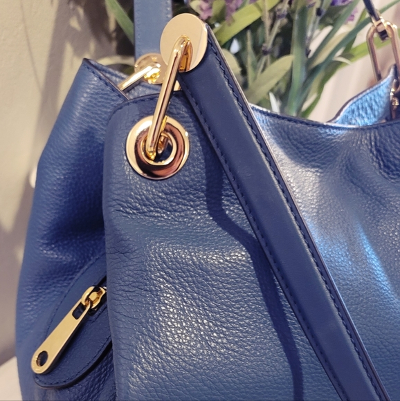 Michael Kors Handbag - Picture 12 of 13